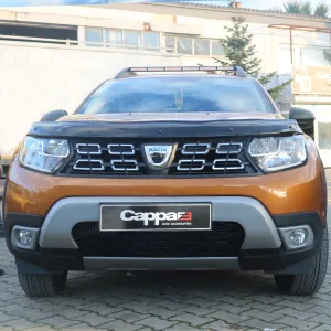 Dacia Duster 2018-2024 Yıl Aralığı Uyumlu Sis Farı Çerçevesi 2 Parça - Görsel 2