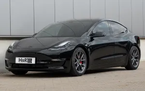 Tesla Model 3 2017 Sonrası 2WD H&R Spor Yay -40mm - Görsel 3
