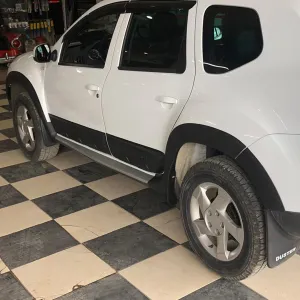 Dacia Duster 2010-2017 Yıl Aralığı Uyumlu Dodik Set 12 Parça - Görsel 3