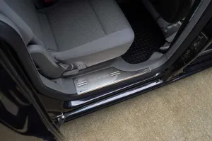 OMSA VW Caddy Minivan Krom İç Kapı Eşiği 4 Parça 2015-2019 Arası thumb 4