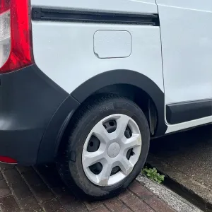 Renault Kangoo Express 2021- Yılı ve Sonrası Uyumlu Çamurluk Dodik 8 Parça - Görsel 4