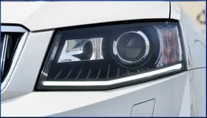Skoda OCTAVIA 2013-2017 (5E) İÇİN STYLE LED FAR (HALOJEN FARLI MODELLER İÇİN) thumb 4
