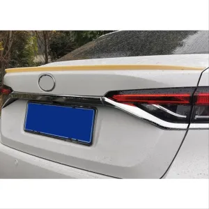 Toyota COROLLA 2019+ HYBRID SPOILER ( PIANO BLACK) - Görsel 4