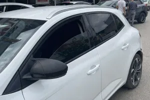 Renault Megane 2016-Günümüz uyumlu 4 HB 2016-2023 Tavan Çıtası Gümüş Gri modelleri Oto Aksesuar Shop'de. Kaliteli malzeme, hızlı kargo ve güvenli alışverişle