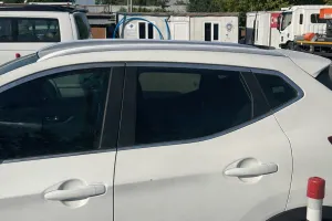 Nissan Qashqai 2013-2021 (J11) uyumlu 2017-2021 Tavan Çıtası Gümüş Gri modelleri Oto Aksesuar Shop'de. Kaliteli malzeme, hızlı kargo ve güvenli alışverişle