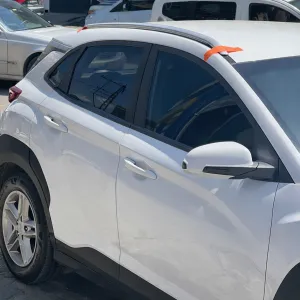 Hyundai Kona 2017-2023 (OS) uyumlu 2018-2022 Tavan Çıtası Gümüş Gri modelleri Oto Aksesuar Shop'de. Kaliteli malzeme, hızlı kargo ve güvenli alışverişle hemen