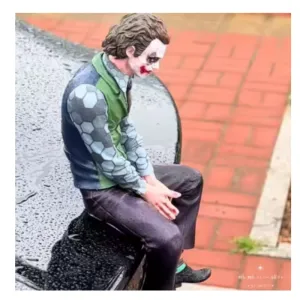 Yeni Joker anime oturan araba dekorasyon süsü modeli  / ICSE25 - Görsel 2