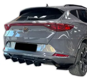 Cupra Formentor Uyumlu Araca Özel Difüzör (Parlak Siyah Boyalı) thumb 2