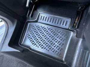 Renault Duster 2024 Sonrası 3D Havuzlu Paspas Siyah thumb 5