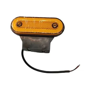 oto uzay uyumlu Side marker kasa lambası - sarı 24v 3w çakarlı adet / LAAM446 modelleri Oto Aksesuar Shop'de. Kaliteli malzeme, hızlı kargo ve güvenli
