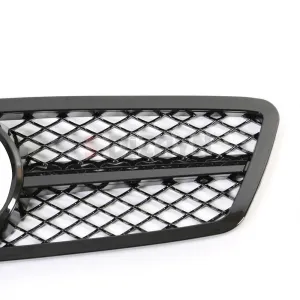 S-Dizayn Mercedes C-Class W203 Ön Panjur Parlak Siyah Krom AMG Model 2001-2007 thumb 4