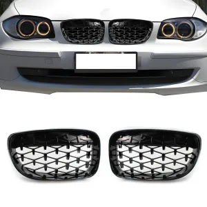 BMW 1 Serisi 2004-2011 (E81) uyumlu E81/E87 Ön Panjur Böbrek Parlak Siyah Piano Black Diamond Model 2008-2012 modelleri Oto Aksesuar Shop'de. Kaliteli malzeme,