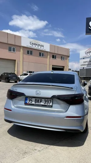Honda Civic 2022+ Uyumlu Fe1 Hybrıd Spoiler (Boyasız) Parça - Görsel 2