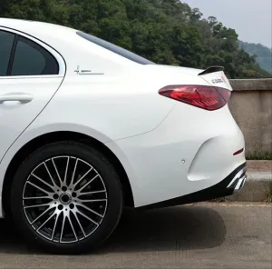 W206 C Uyumlu Serisi 2021+ C63S Spoiler(Piano Black) thumb 3