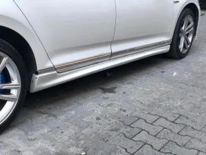 Body Kit Marşpiyel uyumlu Volkswagen Passat Yan Marşpiyel 2014+ modelleri Oto Aksesuar Shop'de. Kaliteli malzeme, hızlı kargo ve güvenli alışverişle hemen