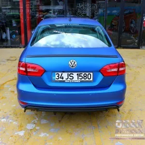 Volkswagen Jetta 2005-2018 (A6) uyumlu Makyajsız R Difüzör modelleri Oto Aksesuar Shop'de. Kaliteli malzeme, hızlı kargo ve güvenli alışverişle hemen inceleyin.