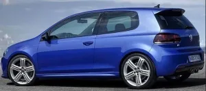 Body Kit Marşpiyel uyumlu Volkswagen Golf 6 R Yan Marşpiyel modelleri Oto Aksesuar Shop'de. Kaliteli malzeme, hızlı kargo ve güvenli alışverişle hemen