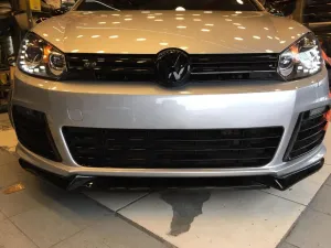 Body Kit Lip uyumlu Volkswagen Golf 6 3 Parça Ön Lip modelleri Oto Aksesuar Shop'de. Kaliteli malzeme, hızlı kargo ve güvenli alışverişle hemen inceleyin.