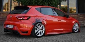 Seat Leon 2012-2020 (5F) uyumlu Mk3 Yan Marşpiyel Altı Lip modelleri Oto Aksesuar Shop'de. Kaliteli malzeme, hızlı kargo ve güvenli alışverişle hemen inceleyin.
