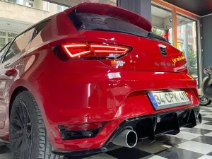 Seat Leon 2012-2020 (5F) uyumlu Mk3 Aero Tampon Orta Flapları (Plastik) Boyalı Parlak Siyah modelleri Oto Aksesuar Shop'de. Kaliteli malzeme, hızlı kargo ve