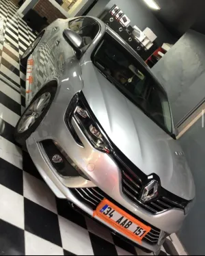 Body Kit Ön Ek uyumlu Renault Megane 4 Ön Ek modelleri Oto Aksesuar Shop'de. Kaliteli malzeme, hızlı kargo ve güvenli alışverişle hemen inceleyin.