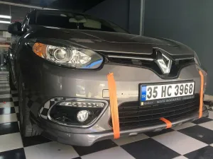 Renault Fluence 2009-2020 (L38) uyumlu Ön Ek Makyajlı (Plastik) modelleri Oto Aksesuar Shop'de. Kaliteli malzeme, hızlı kargo ve güvenli alışverişle hemen