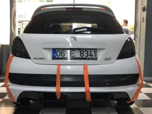 Peugeot 207 2006-2014 (A7) uyumlu Arka Ek modelleri Oto Aksesuar Shop'de. Kaliteli malzeme, hızlı kargo ve güvenli alışverişle hemen inceleyin.
