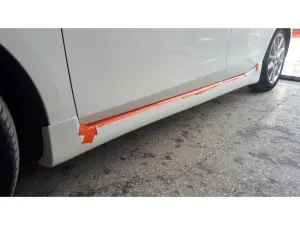 Body Kit Marşpiyel uyumlu Mazda 3 Yan Marşpiyel 2010-2013 (Fiber) modelleri Oto Aksesuar Shop'de. Kaliteli malzeme, hızlı kargo ve güvenli alışverişle hemen
