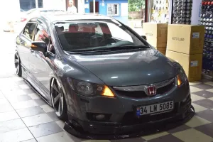 Honda Civic 2005-2011 (FD6) uyumlu Fd6 Rr Ön Lip modelleri Oto Aksesuar Shop'de. Kaliteli malzeme, hızlı kargo ve güvenli alışverişle hemen inceleyin.
