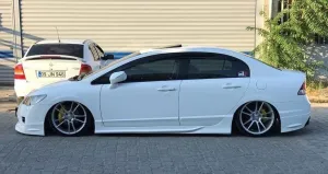 Honda Civic 2005-2011 (FD6) uyumlu Fd6 Custom Yan Marşpiyel (Plastik) modelleri Oto Aksesuar Shop'de. Kaliteli malzeme, hızlı kargo ve güvenli alışverişle