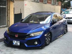 Honda Civic uyumlu Fc5 Ön Lip modelleri Oto Aksesuar Shop'de. Kaliteli malzeme, hızlı kargo ve güvenli alışverişle hemen inceleyin.