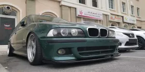 BMW 5 Serisi 1995-2004 (E39) uyumlu E39 Ön Lip (Parlak Siyah) modelleri Oto Aksesuar Shop'de. Kaliteli malzeme, hızlı kargo ve güvenli alışverişle hemen