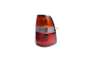 İsuzu Tfr Uyumlu 97-99 Stop (Sağ)DRS Tuning kalitesiyle tanışın! Özel olarak Isuzu  model araçlar için üretilen bu ürün, otomobilinizin hatlarına sportif ve din