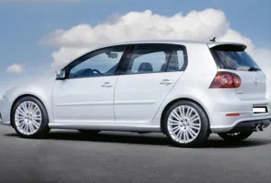 Volkswagen Golf 2003-2008 (Mk5) uyumlu 5 Mk5 2003-2009 Marspıyel R32 modelleri Oto Aksesuar Shop'de. Kaliteli malzeme, hızlı kargo ve güvenli alışverişle hemen