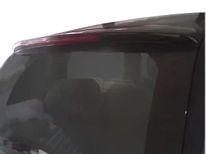 Hyundai Matrix 2001-2010 (FC) uyumlu Spoiler Cam Üstü Gt (Işıklı) Fiber 2007-2010 modelleri Oto Aksesuar Shop'de. Kaliteli malzeme, hızlı kargo ve güvenli