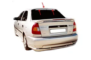 Hyundai Accent 1999-2005 (LC) uyumlu Spoiler Cam Üstü Fiber 2000-2003 modelleri Oto Aksesuar Shop'de. Kaliteli malzeme, hızlı kargo ve güvenli alışverişle
