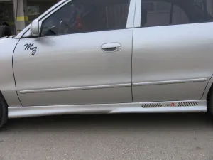 Hyundai Accent 1999-2005 (LC) uyumlu Marşpiyel 2 Parça Fiber 2003-2005 modelleri Oto Aksesuar Shop'de. Kaliteli malzeme, hızlı kargo ve güvenli alışverişle