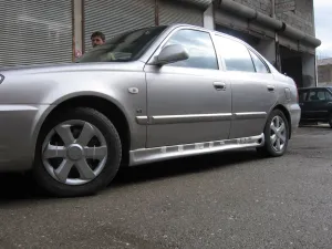 Hyundai Accent 2005-2011 (MC) uyumlu Era Mc Marşpiyel 2 Parça Fiber 2006-2011 modelleri Oto Aksesuar Shop'de. Kaliteli malzeme, hızlı kargo ve güvenli