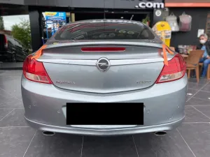 Opel Insignia 2008-2017 (A) uyumlu 2009-2013 Spoiler Bagaj Üstü Boyalı modelleri Oto Aksesuar Shop'de. Kaliteli malzeme, hızlı kargo ve güvenli alışverişle
