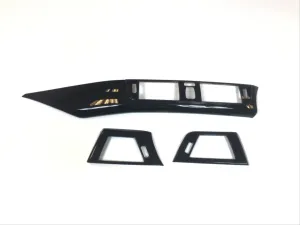 3 Serisi Uyumlu F30 Göğüslük Ve Menfez Kaplama Seti - Piano BlackDRS Tuning kalitesiyle tanışın! Özel olarak BMW F30 model araçlar için üretilen bu ürün, otomob