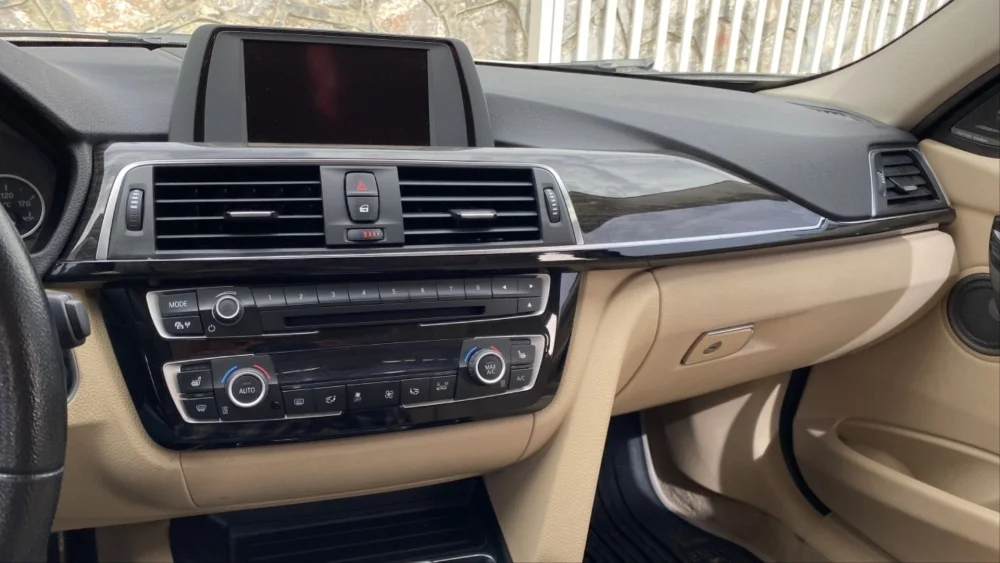Drs Tuning 3 Serisi Uyumlu F30 Göğüslük Çıtası - Piano Black (2 Parça)