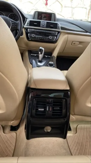 Bmw 3 Uyumlu Serisi F30 Arka Klima Kaplama - Piano Black - Görsel 2