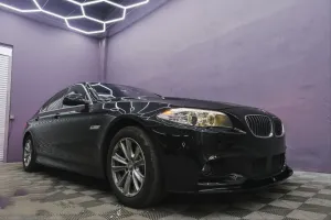 Bmw 5 Uyumlu Serisi F10 Ön Lıp Piano Black thumb 3