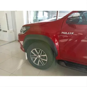 Toyota Hilux Uyumlu Revo İnce Tıp Çamurluk Kabartma Dodık (Pp Enjeksiyon) thumb 4