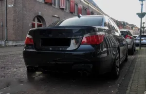 Bmw 5 Uyumlu Serisi E60 2005-2010 M5 Bagaj Spoiler - Piano Black (Parlak Siyah) thumb 3