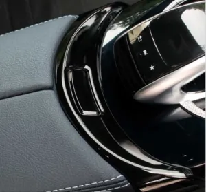 W205 C Serisi için Uyumlu Kol Dayama Ön Parça Piano Black thumb 2