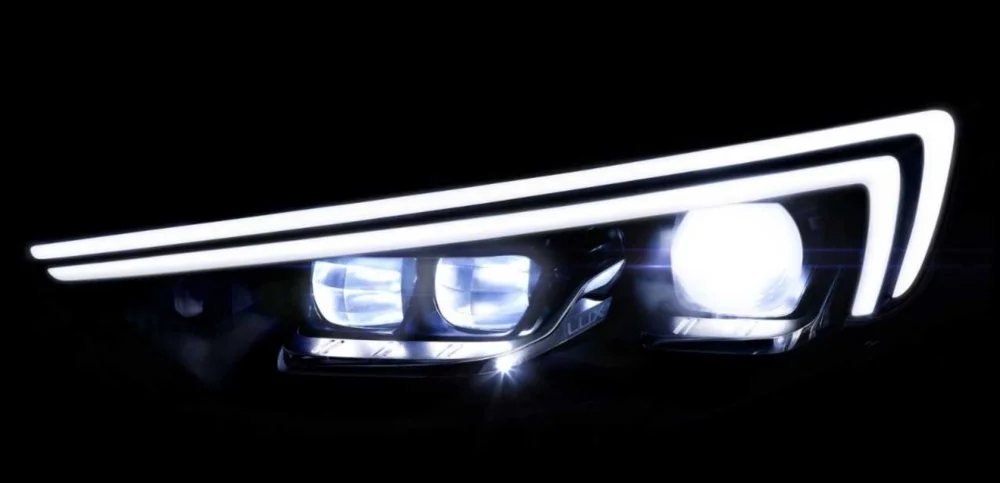 Opel Insignia Uyumlu LED Far 2017+