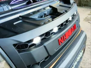 Nissan Navara Uyumlu Np300 (2015-2020) Ledli Panjur- Siyah (Dizayn B) - Görsel 2