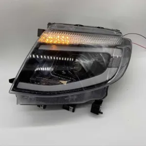 Ford Ranger Uyumlu T6 (2012-2015) LED FarDRS Tuning kalitesiyle tanışın! Özel olarak Ford  model araçlar için üretilen bu ürün, otomobilinizin hatlarına sportif