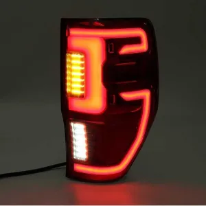 Ford Ranger Uyumlu Kırmızı LED Stop 2012-2020 T6 T7 T8DRS Tuning kalitesiyle tanışın! Özel olarak Ford  model araçlar için üretilen bu ürün, otomobilinizin hatl
